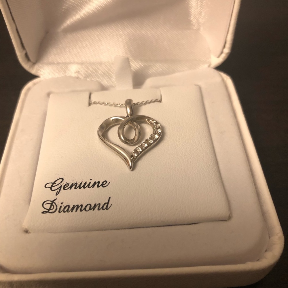 Cubic Zirconia Heart Necklace with 18 inch chain